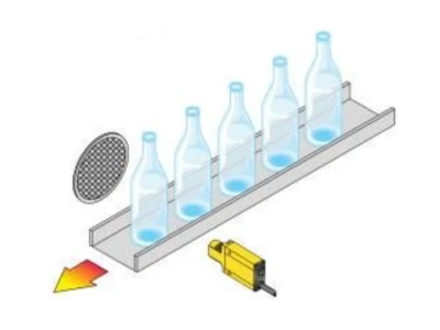 Inspection visuelle des bouteilles vides