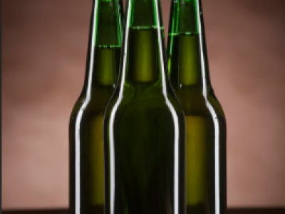 Détection du niveau de liquide dans les bouteilles en verre