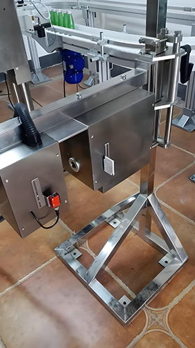 1758246261733735.jpg 液位1.jpg