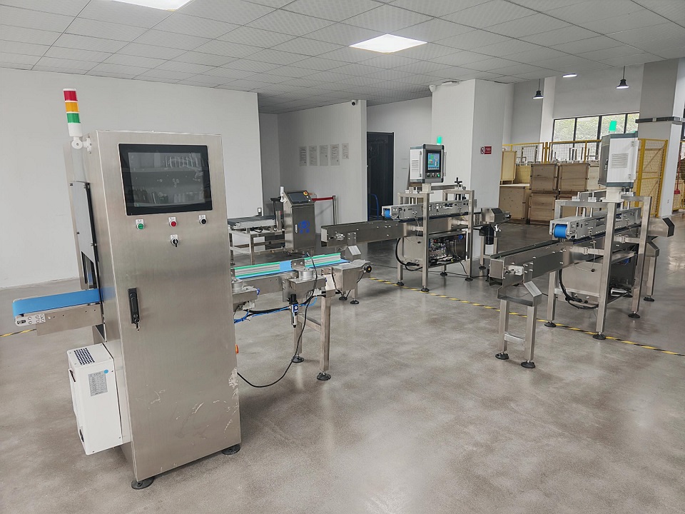 ماكينة كشف تسربات اكياس الطعام